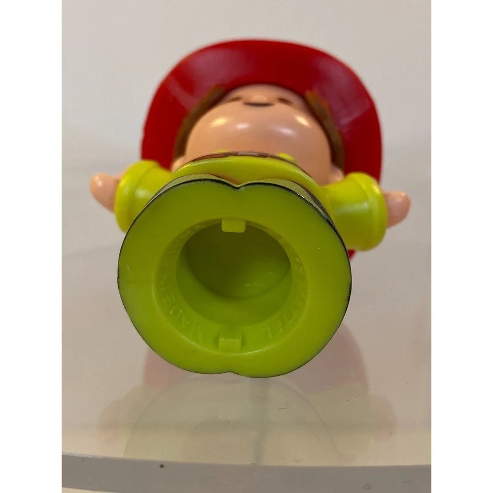 Fisher Price Little People Musical Red Fire Truck Lights Water Hose and Figures